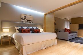 Koharu Resort Hotel & Suites