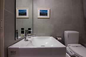 Koharu Resort Hotel & Suites