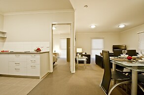 Moonlight Bay Apartments