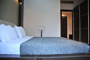 MonarC Hotel