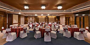 Leisure Inn Grand Chanakya