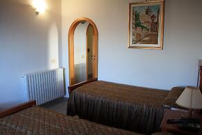 Hotel Edelweiss