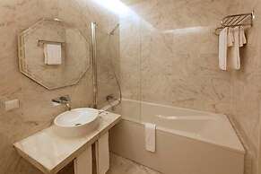 HD Duecitânia Design Hotel