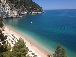 Baia Delle Zagare - Handwritten Collection