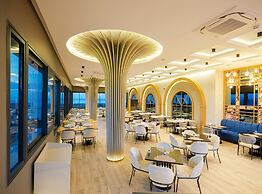 Doubletree By Hilton Hotel Izmir - Alsancak
