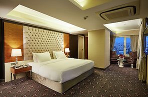 Doubletree By Hilton Hotel Izmir - Alsancak