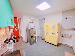 Naru Hostel