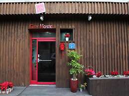 Naru Hostel