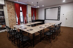 Stare Kino Cinema Residence