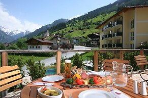 Hotel und Aparthotel Almrösl
