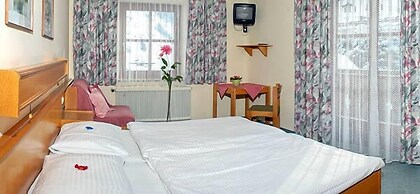 Hotel und Aparthotel Almrösl