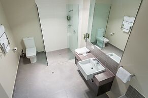 Tindarra Resort