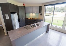 Tindarra Resort