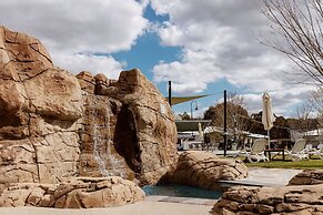 Tindarra Resort