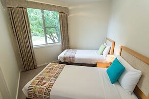 Tindarra Resort