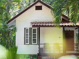 Sand Beach Bungalow
