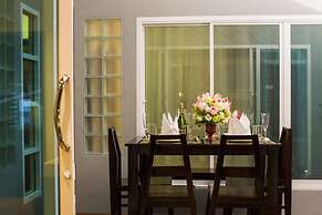 Irawan House