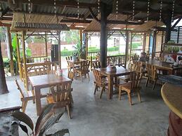 Lanta Nature House