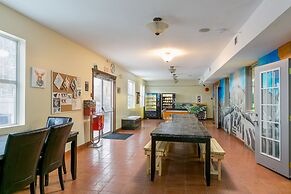 HI Kelowna Hostel
