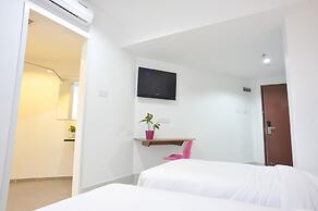 V Hotel