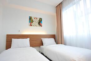 V Hotel