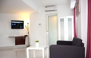 V Hotel