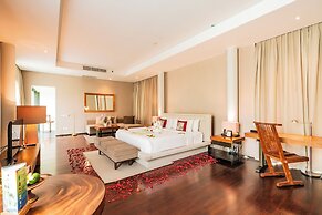 Javana Royal Villas