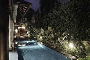 Javana Royal Villas