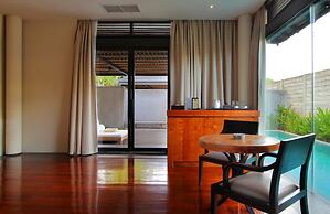 Javana Royal Villas