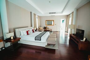 Javana Royal Villas