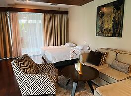 Javana Royal Villas