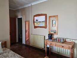 Emerald Guesthouse