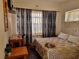 Emerald Guesthouse