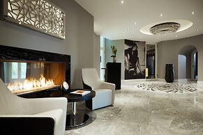 Roomers Berlin Steinplatz, Autograph Collection