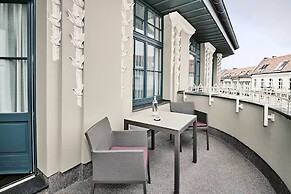Roomers Berlin Steinplatz, Autograph Collection