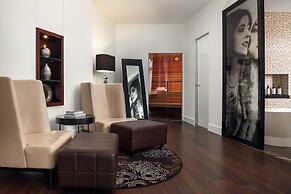 Roomers Berlin Steinplatz, Autograph Collection