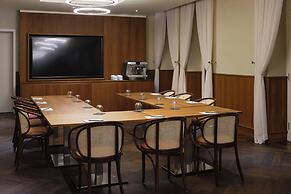 Roomers Berlin Steinplatz, Autograph Collection