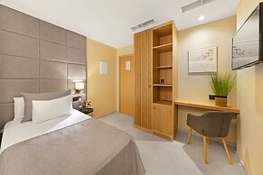 Hotel Almudaina
