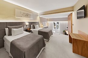 Hotel Almudaina