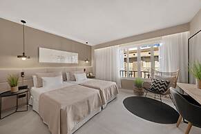 Hotel Almudaina