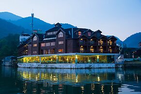 LEALEA GARDEN HOTEL SUN MOON LAKE