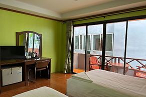 Me Mee Place & Tour Krabi