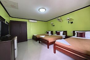 Me Mee Place & Tour Krabi