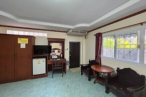 Me Mee Place & Tour Krabi