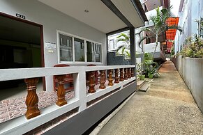 Me Mee Place & Tour Krabi