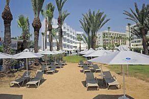 Okeanos Beach Boutique Hotel
