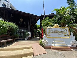 Yantarasri Resort