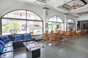Super OYO 1096 Winner Inn Hotel