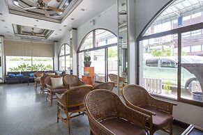Super OYO 1096 Winner Inn Hotel