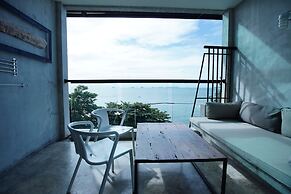 Pattaya Modus Beachfront Resort